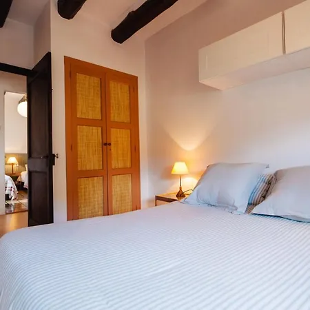 100 Meters From The Beach Of Fresh And Comfortable -tamariu Perica Apartment *