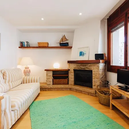 100 Meters From The Beach Of Fresh And Comfortable -tamariu Perica Apartment Tamariu