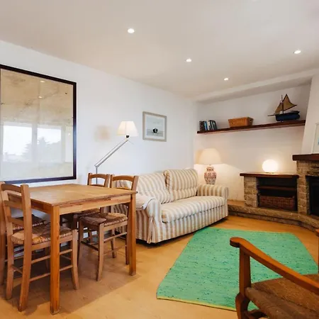 Apartment 100 Meters From The Beach Of Fresh And Comfortable -tamariu Perica