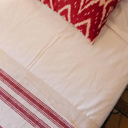 Apartment 100 Meters From The Beach Of Fresh And Comfortable -tamariu Perica